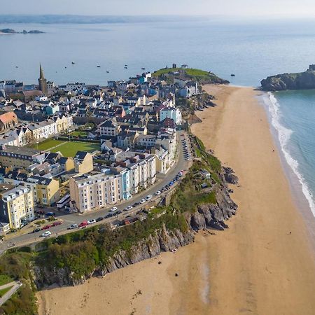 Heathcliff - 5 Bedroom House In Town Centre Tenby Exterior photo